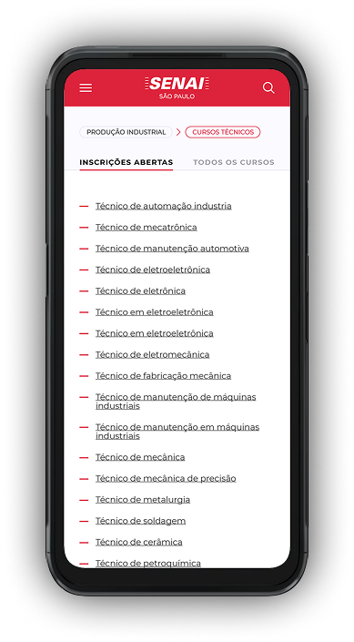 Celular com tela da versão mobile do site SENAI-SP